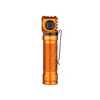 Olight 오렌지 Perun 3 헤드램프 측면, 포켓 클립과 질감 있는 그립으로 야외 활동 및 비상 상황에 적합
