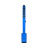 파란색 Olight Arkfeld EDC 손전등, 자기 충전 베이스에 서 있음