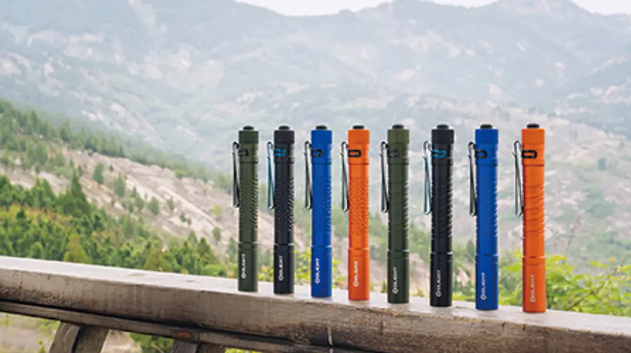 플래시 라이트의 기능과 주의 사항