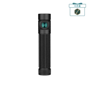 오라이트 Baton 4 Pro 블랙 손잡이 패턴이 돋보이는 소형 LED 후레쉬 라이트 전면 컷