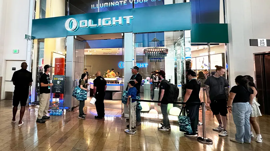 Olight 최초 체험 매장! 그랜드 오픈!